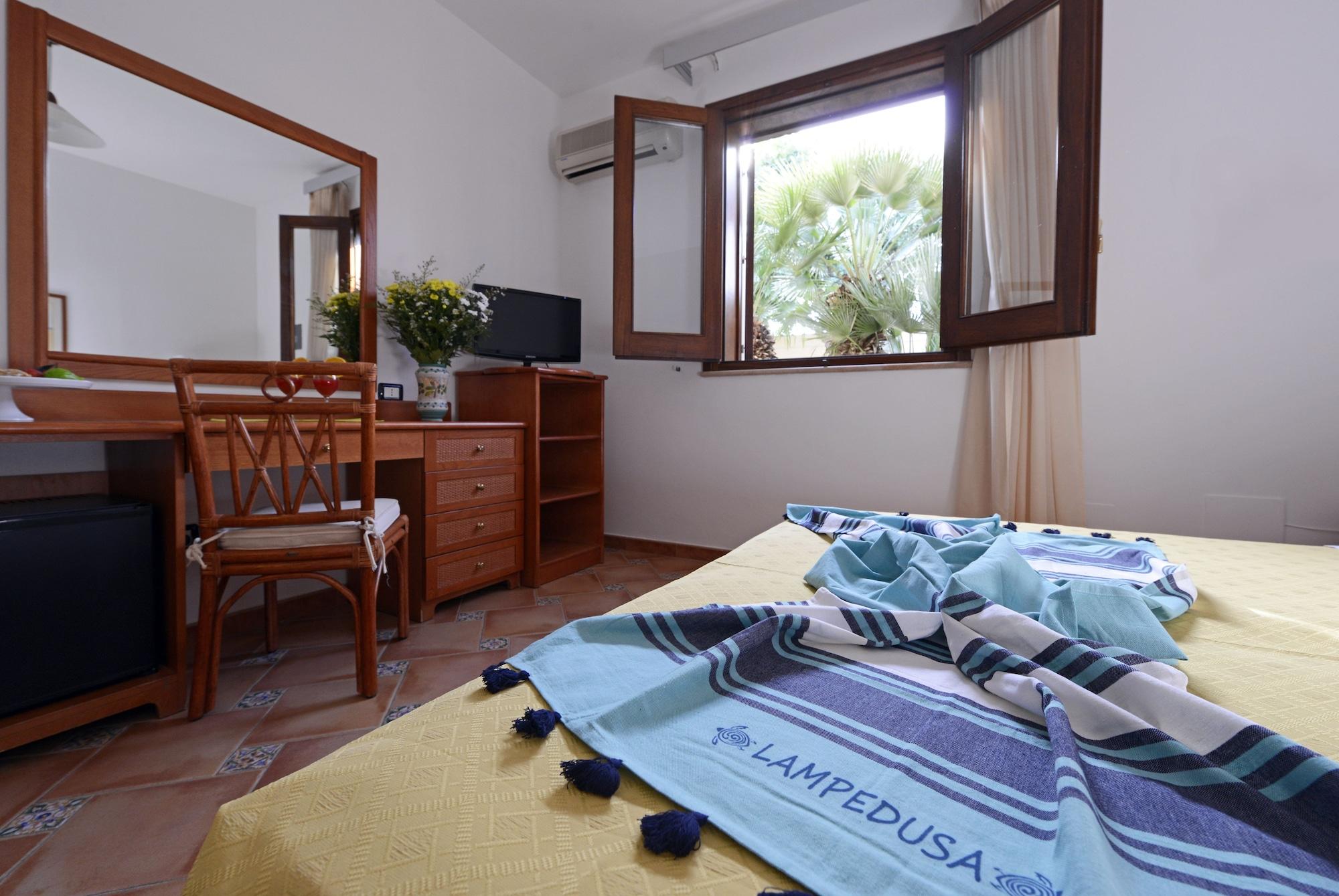 Oasis Hotel Residence Resort ลัมเปดูซา ภายนอก รูปภาพ