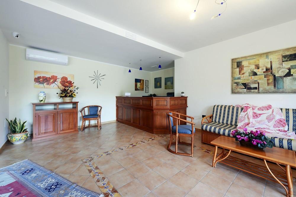 Oasis Hotel Residence Resort ลัมเปดูซา ภายนอก รูปภาพ